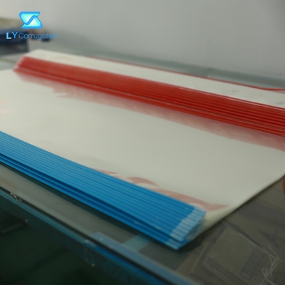 A máquina de Tone Nantai Dongfang Flexo Printing parte a folha do filme do ANIMAL DE ESTIMAÇÃO do psiquiatra de 0.125mm