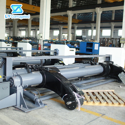 máquina ondulada da cartonagem da caixa de 1400mm, suporte de rolo de moinho hidráulico