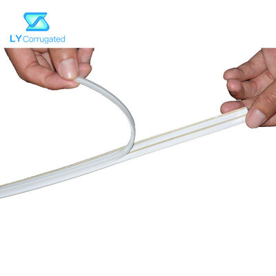 canal vincando cortando da matriz do Pressboard de 0.7*2.5mm para a cartonagem